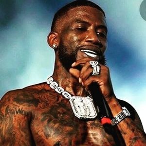 Meet your Posher, Destiny